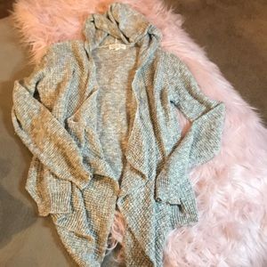 Grey sweater open cardigan